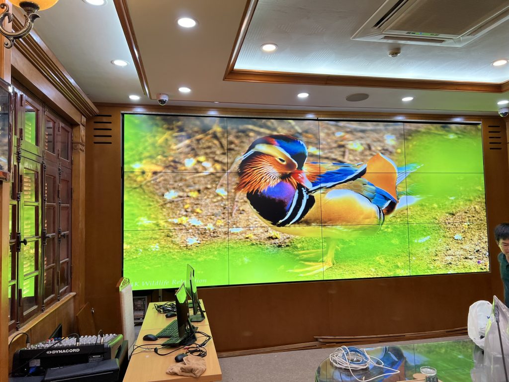 HCOM triển khai hệ thống màn hình ghép LCD tại Bắc Giang